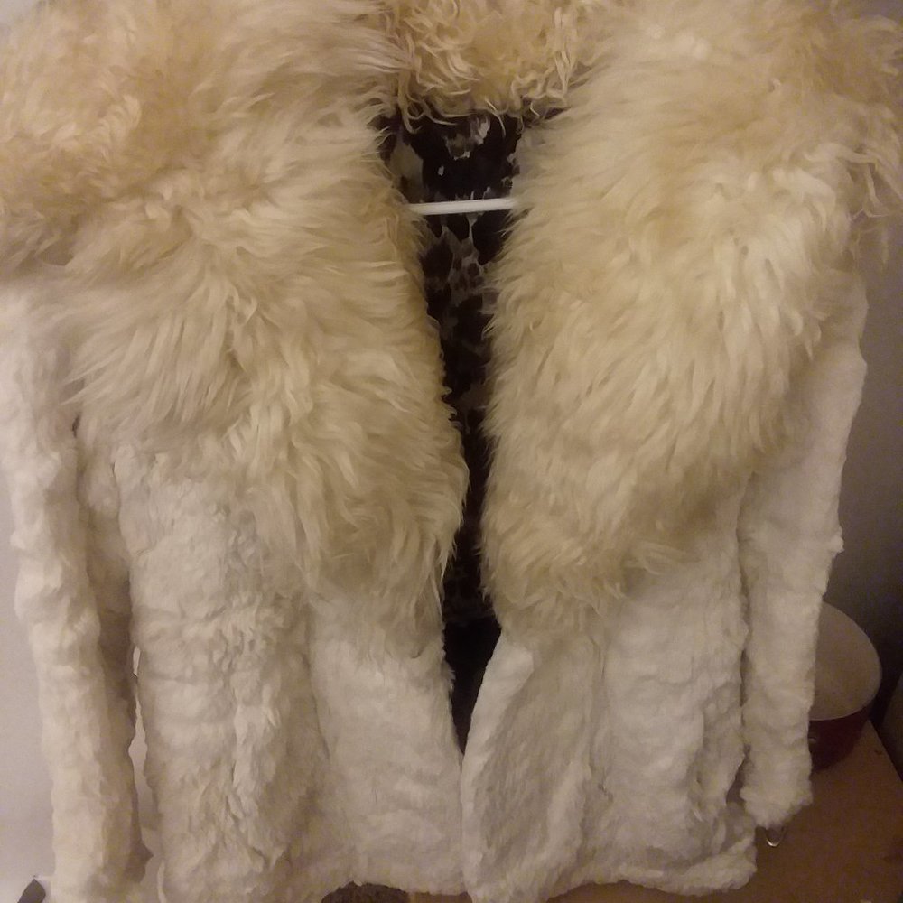 Real rabbit fur with faux fur collar